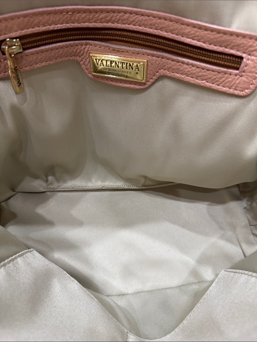 NWOT Valentina Pink Dome Bag 100% Leather - Picture 5 of 6